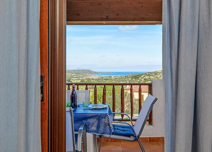 Appartamento Trilocale Con Vista Porto Taverna Monte Petrosu