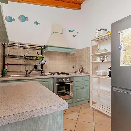 Apartamento Trilocale Con Vista Porto Taverna
