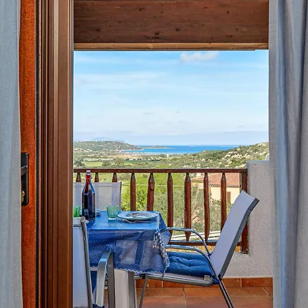 Apartmán Trilocale Con Vista Porto Taverna Monte Petrosu