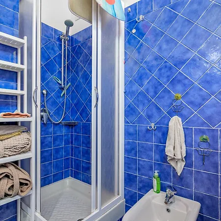 Trilocale Con Vista Porto Taverna 아파트 몬테 페트로수